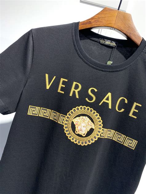 versace t shirt mens fake|is versace clothing genuine.